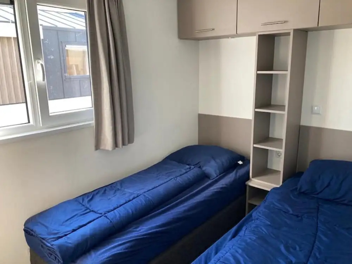 Modern Chalet With Combi Microwave Near Efteling