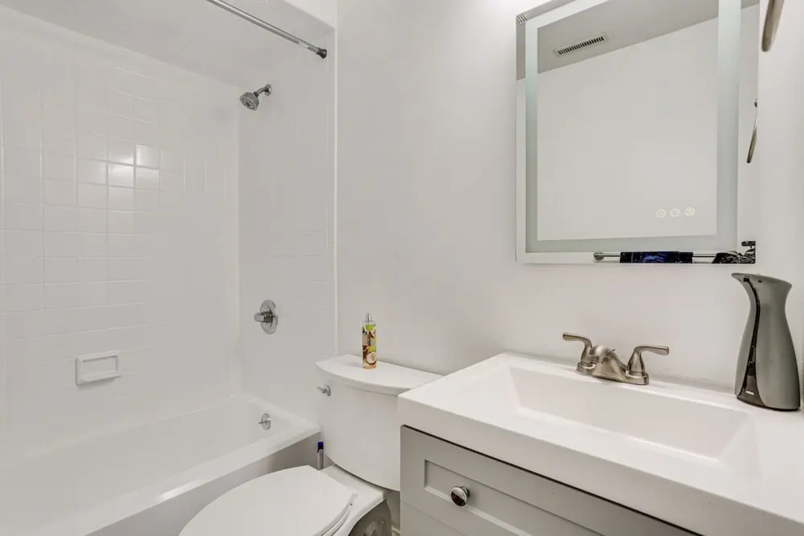 Vernon Township Condo w/ Balcony Near Ski Lifts!