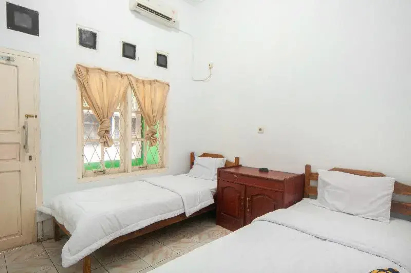 SPOT ON 2501 Rendy Putra Malingping