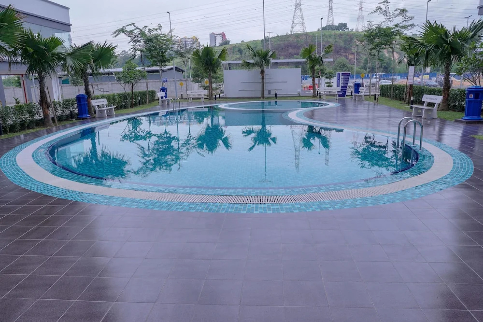 The Khailily's Guest