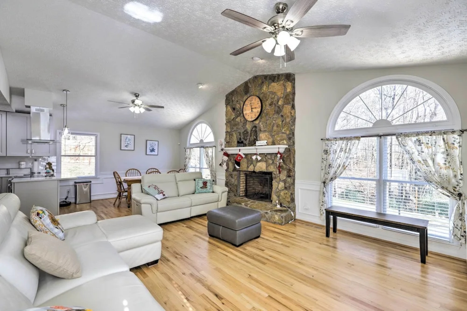 Immaculate Suwanee House w/ Pool & Game Room!