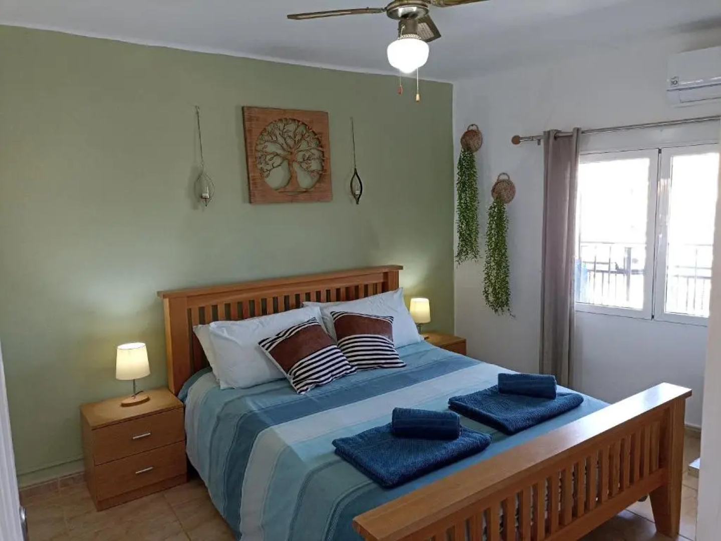 200 meters to Arenal Beach. 3 Bedroom Javea