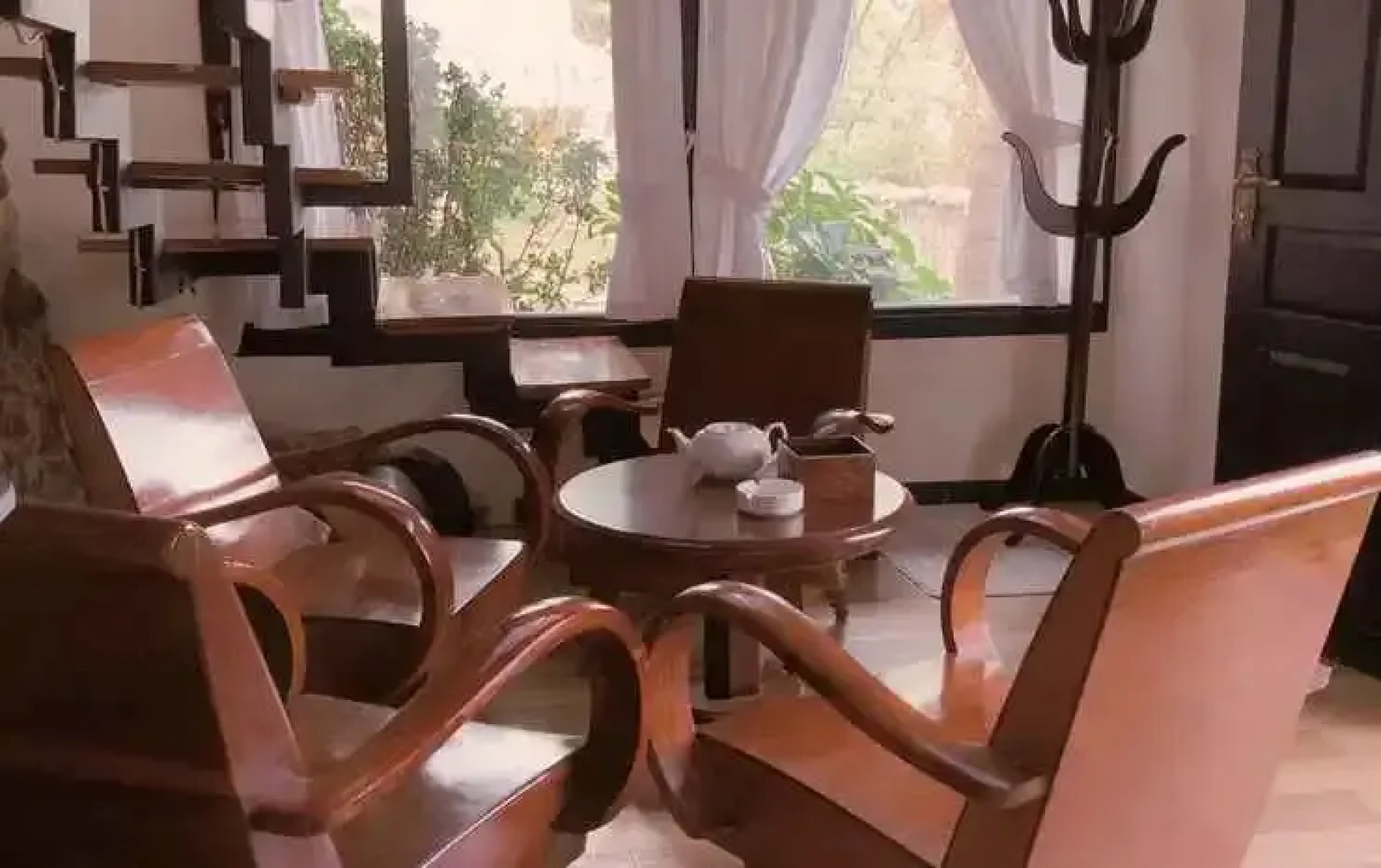 Homestay Lien Khuong Waterfall