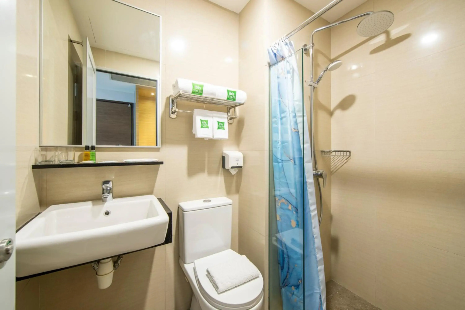 ibis Styles Singapore Albert