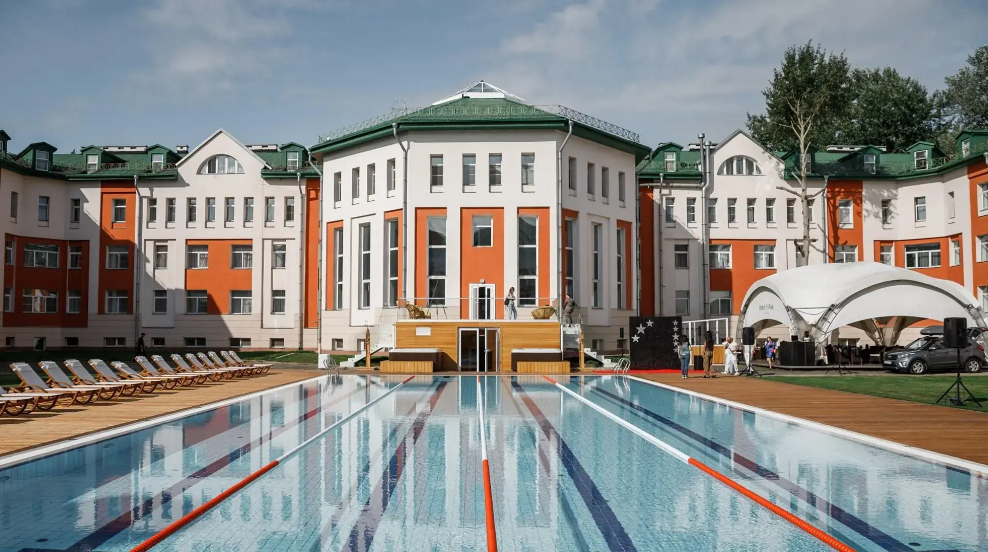 Отель Парк Крестовский