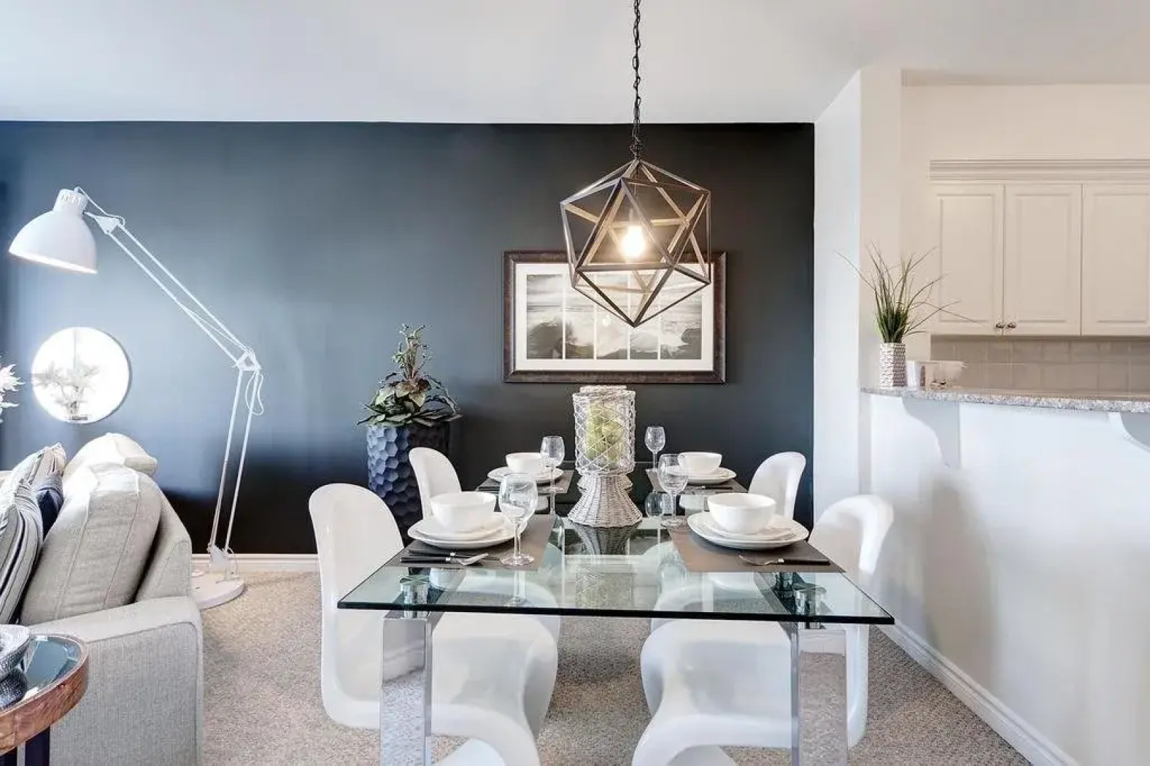 Corporate Stays 50 Laurier Apartment