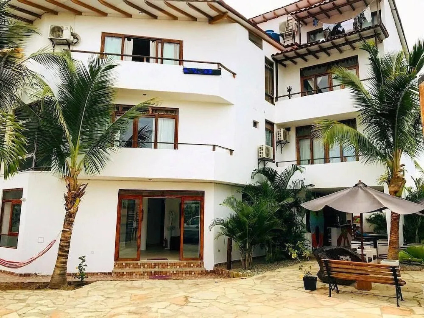 Hotel Burgués Mancora