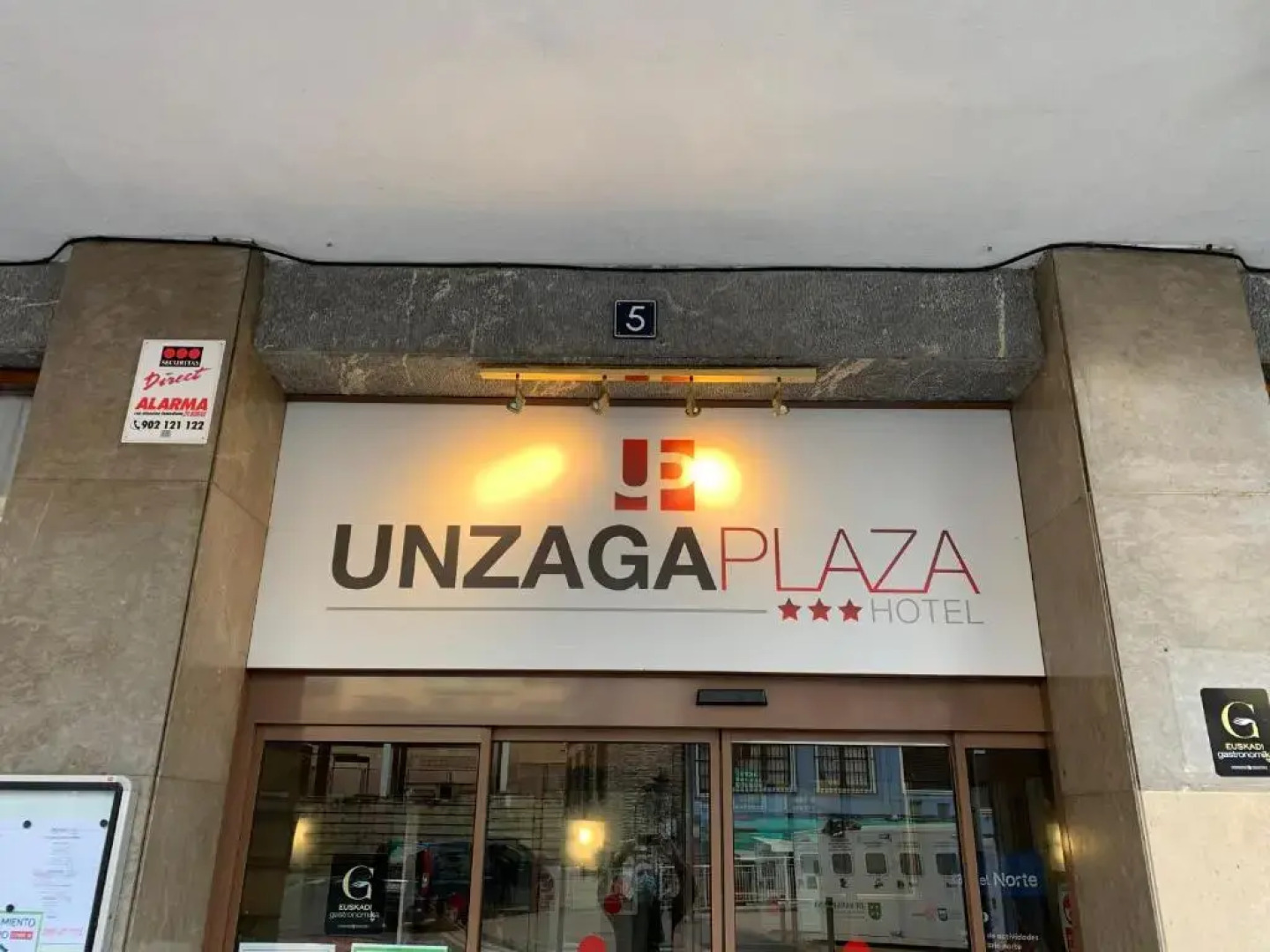 Hotel Unzaga Plaza