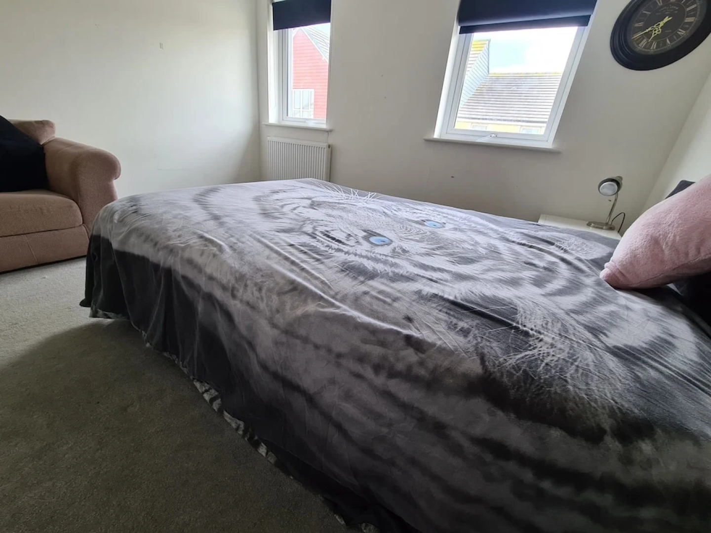 Townhouse In Cornwall 1of3 Private rooms