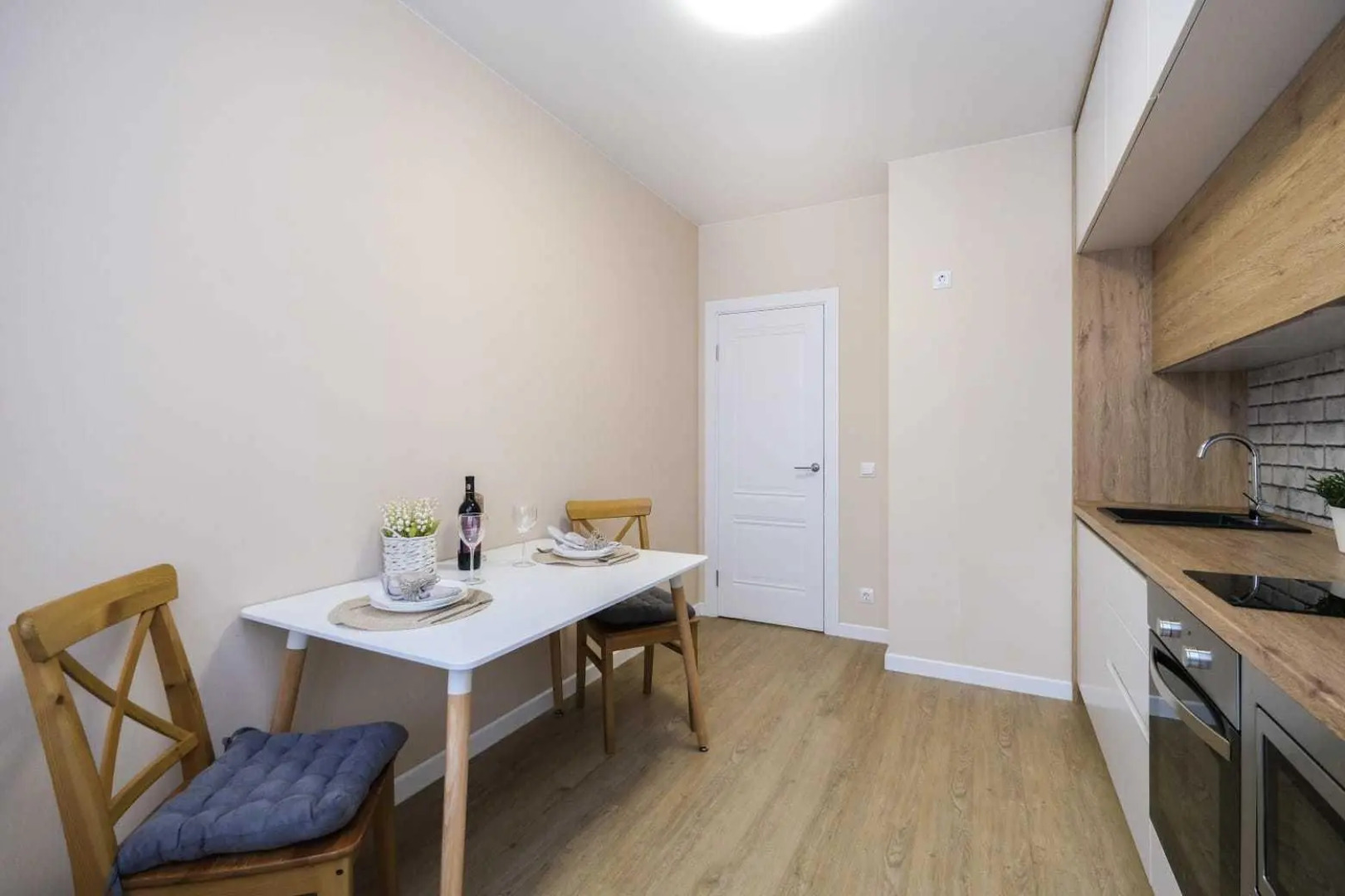 Room Hotel (Рум Хотел) на улице Фрунзе