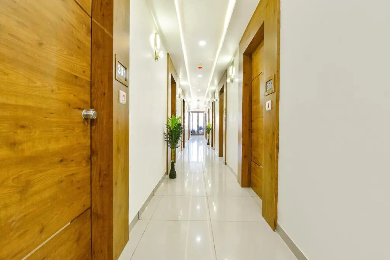 Fabhotel Elite Inn I