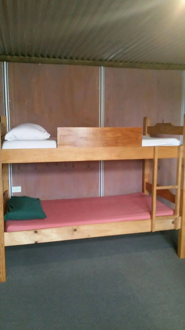 The Crossing Backpackers