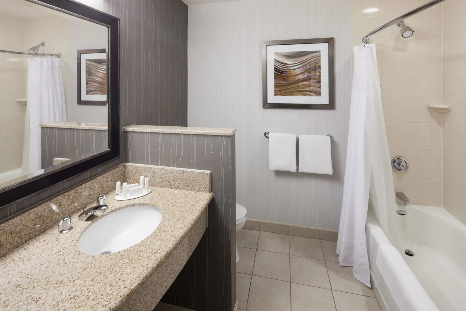 Courtyard Santa Clarita