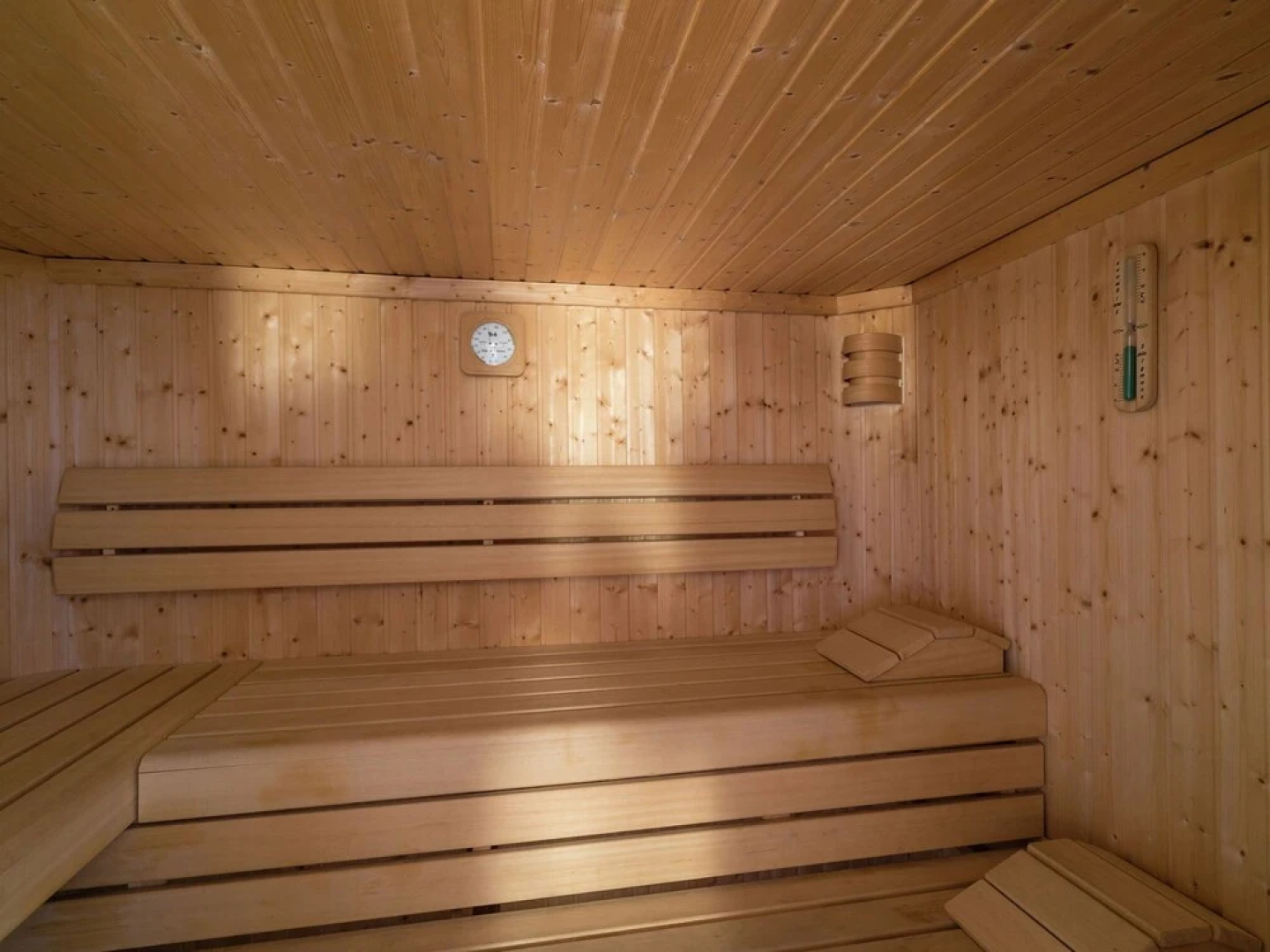 Mountain View Apartment With Sauna In Taxenbach