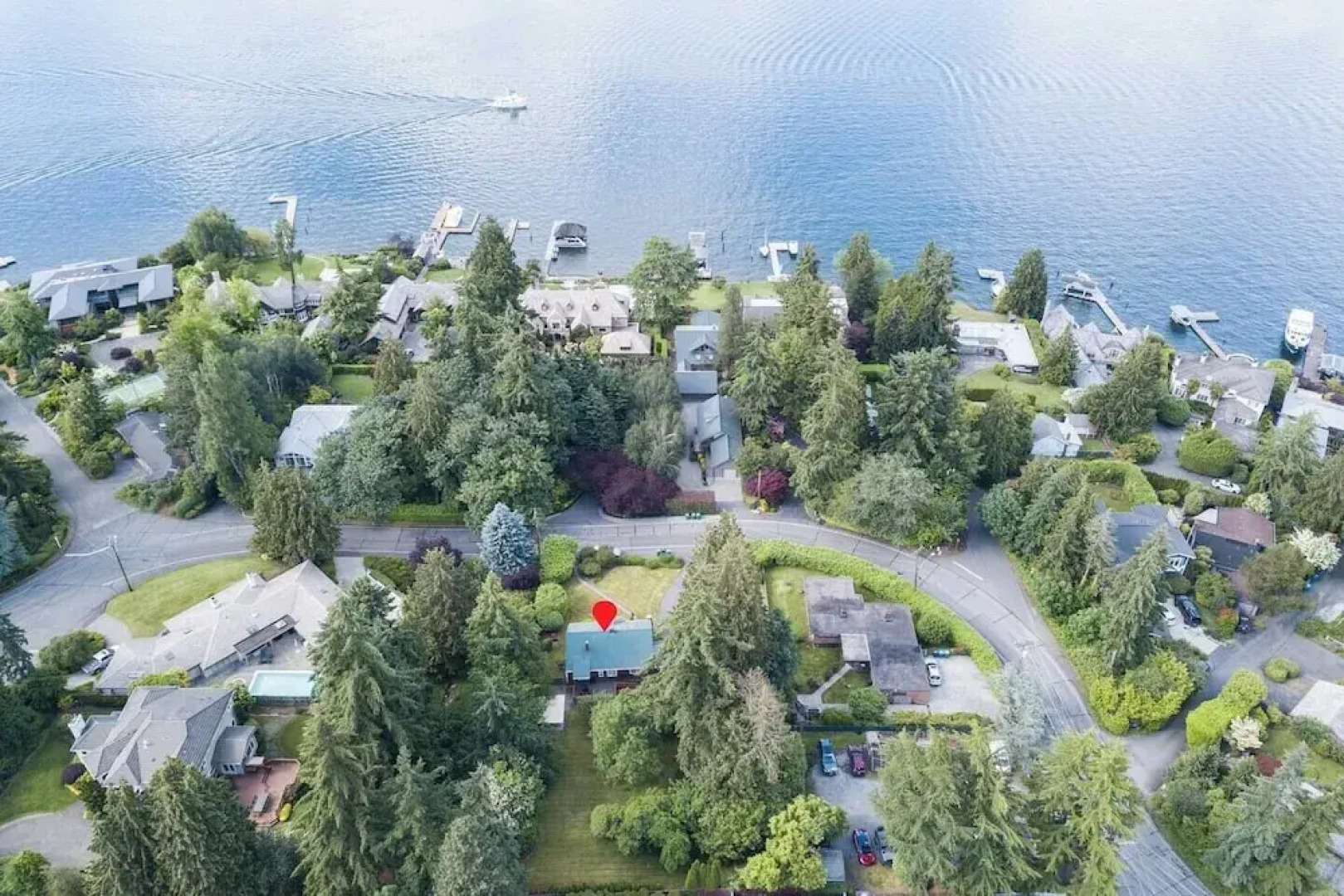 Private park in a cozy home next to I-90 huge yard