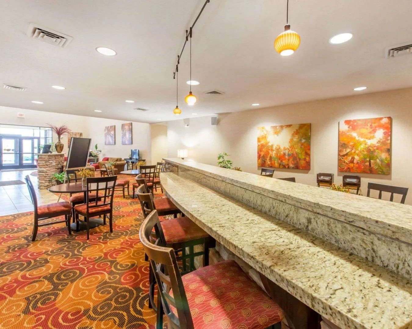 Comfort Suites Altoona North