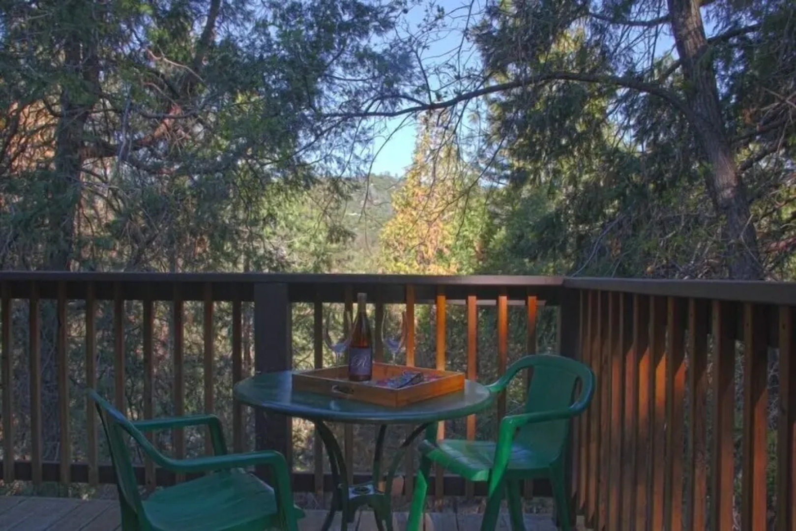 Yosemite Scenic Wonders - Bass Lake Area