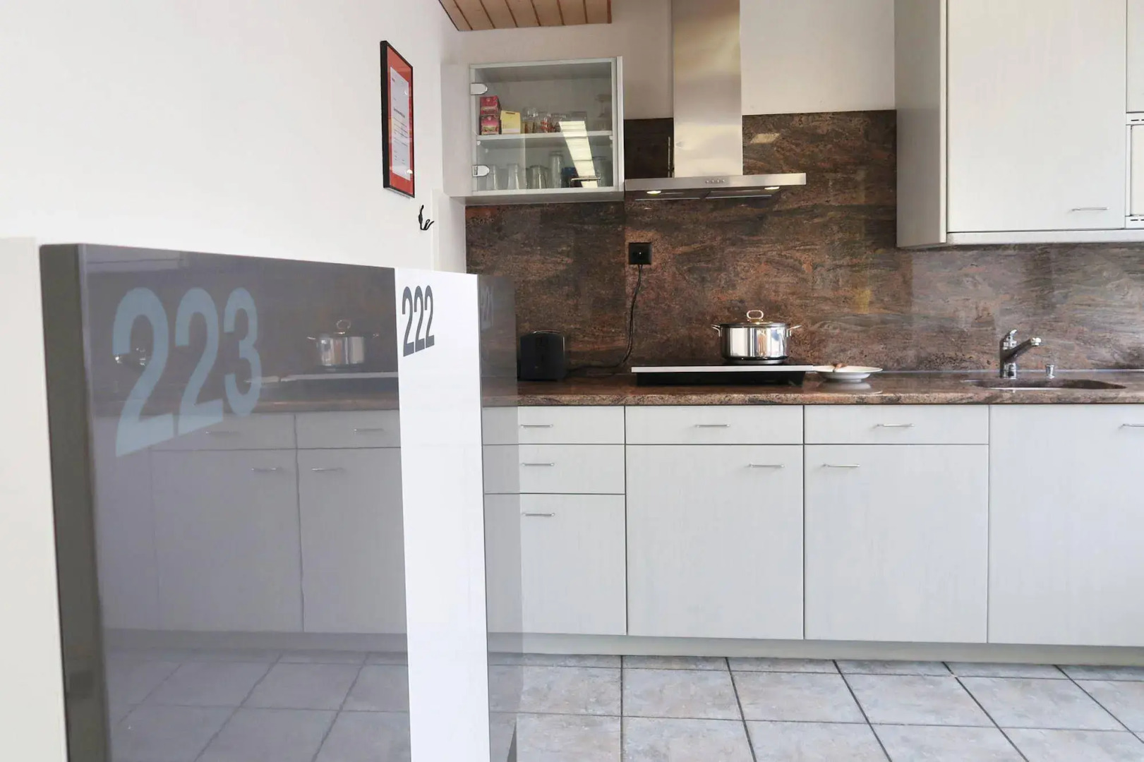 Budget Motel Self Check-in