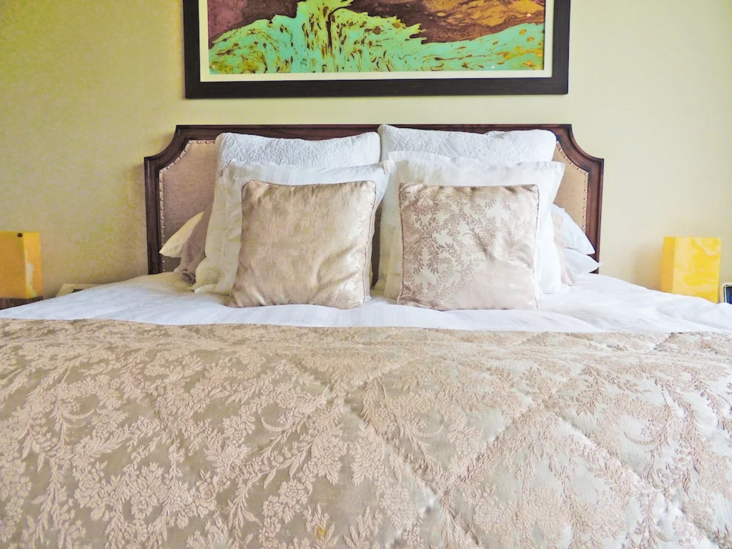 Royal Aqua Luxury Hotel & Spa