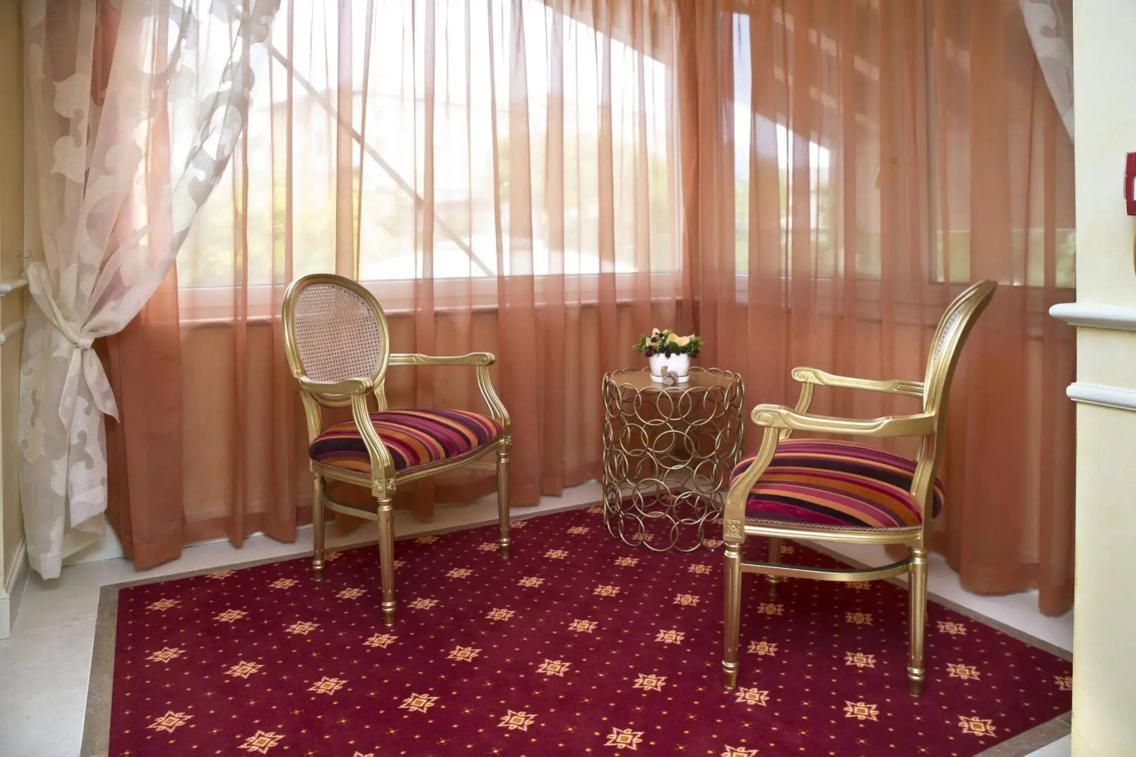 Vip's Motel Luxury Accommodation & Spa