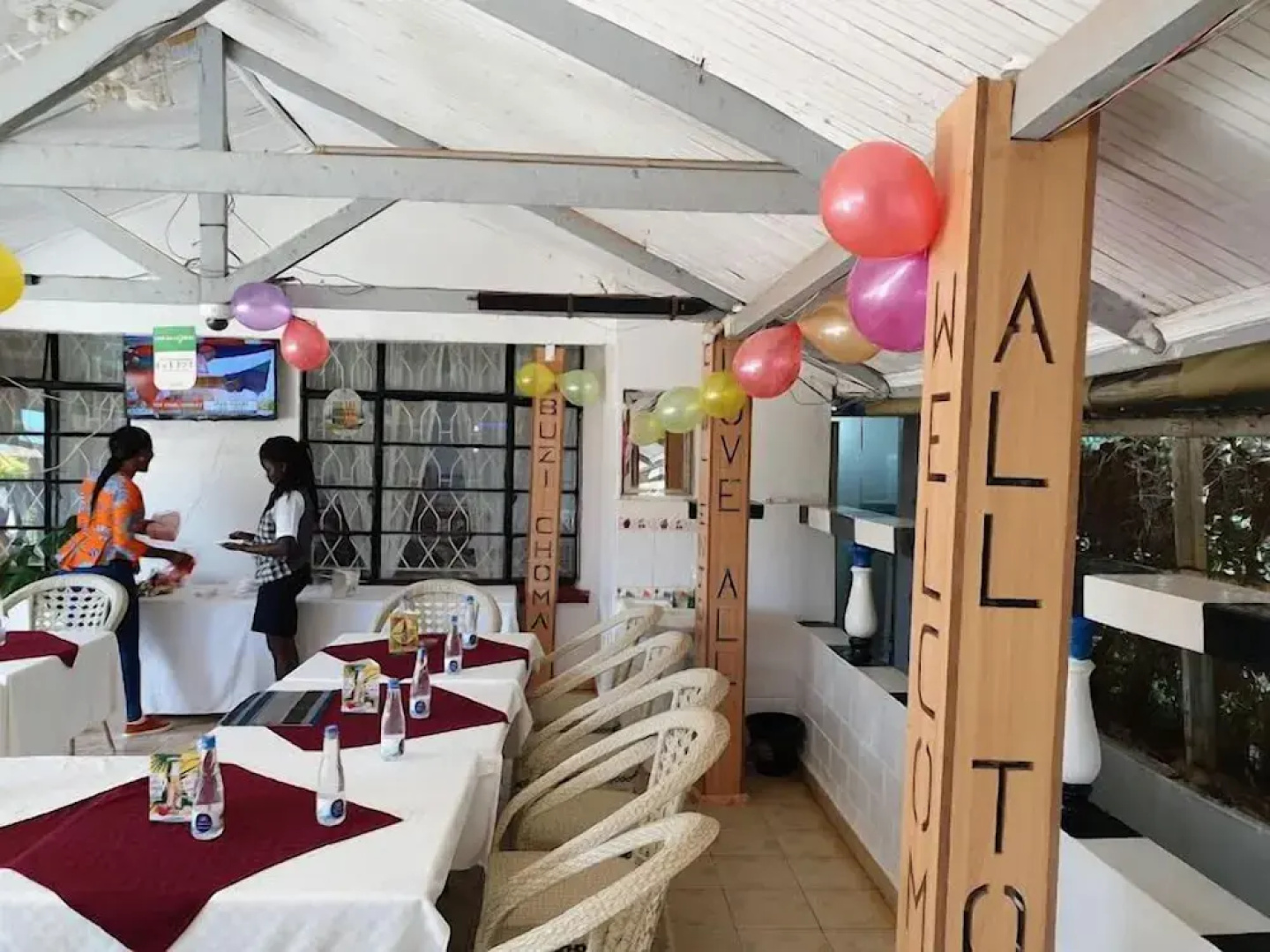 Siaya White Hotel