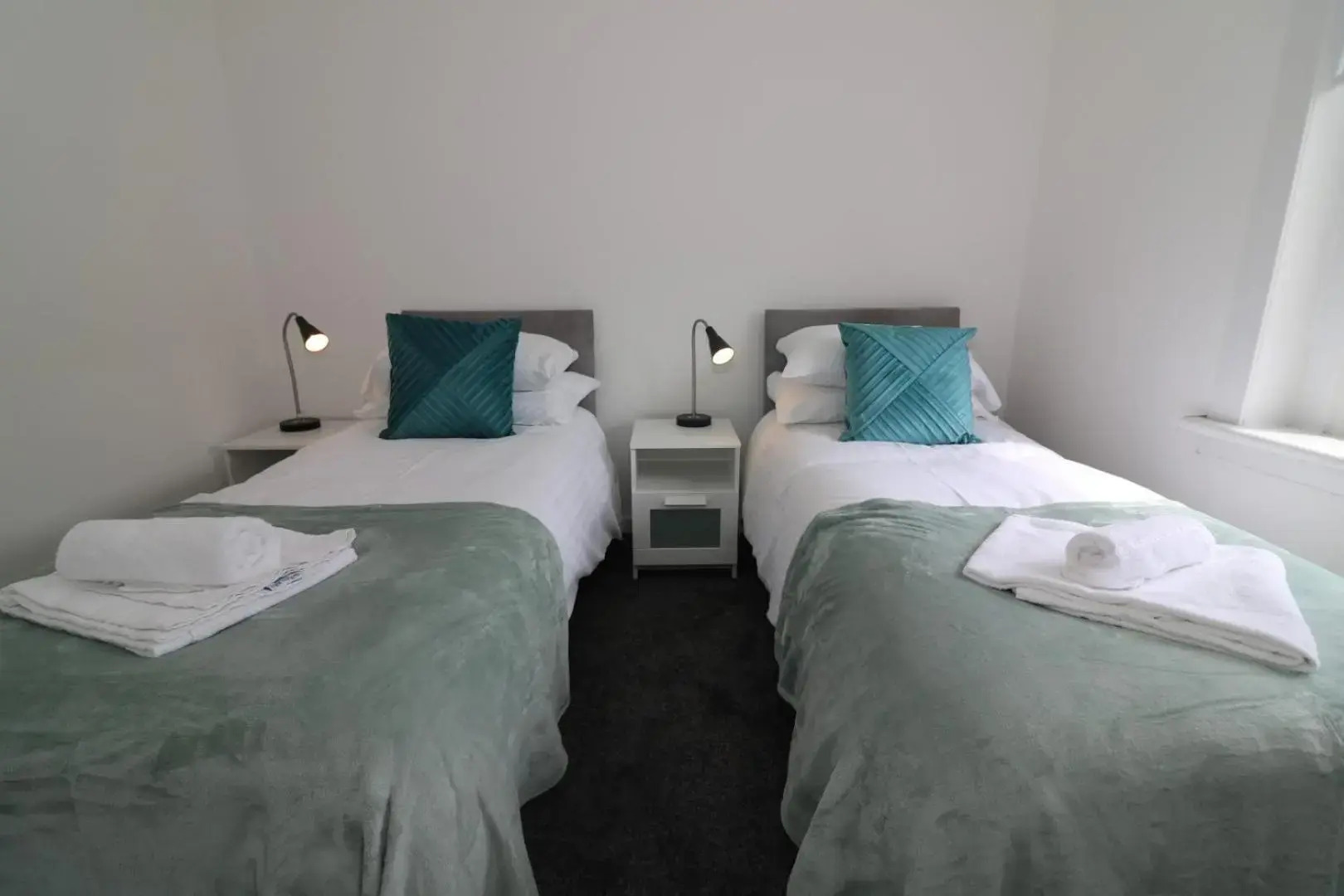 Signature - New View Place