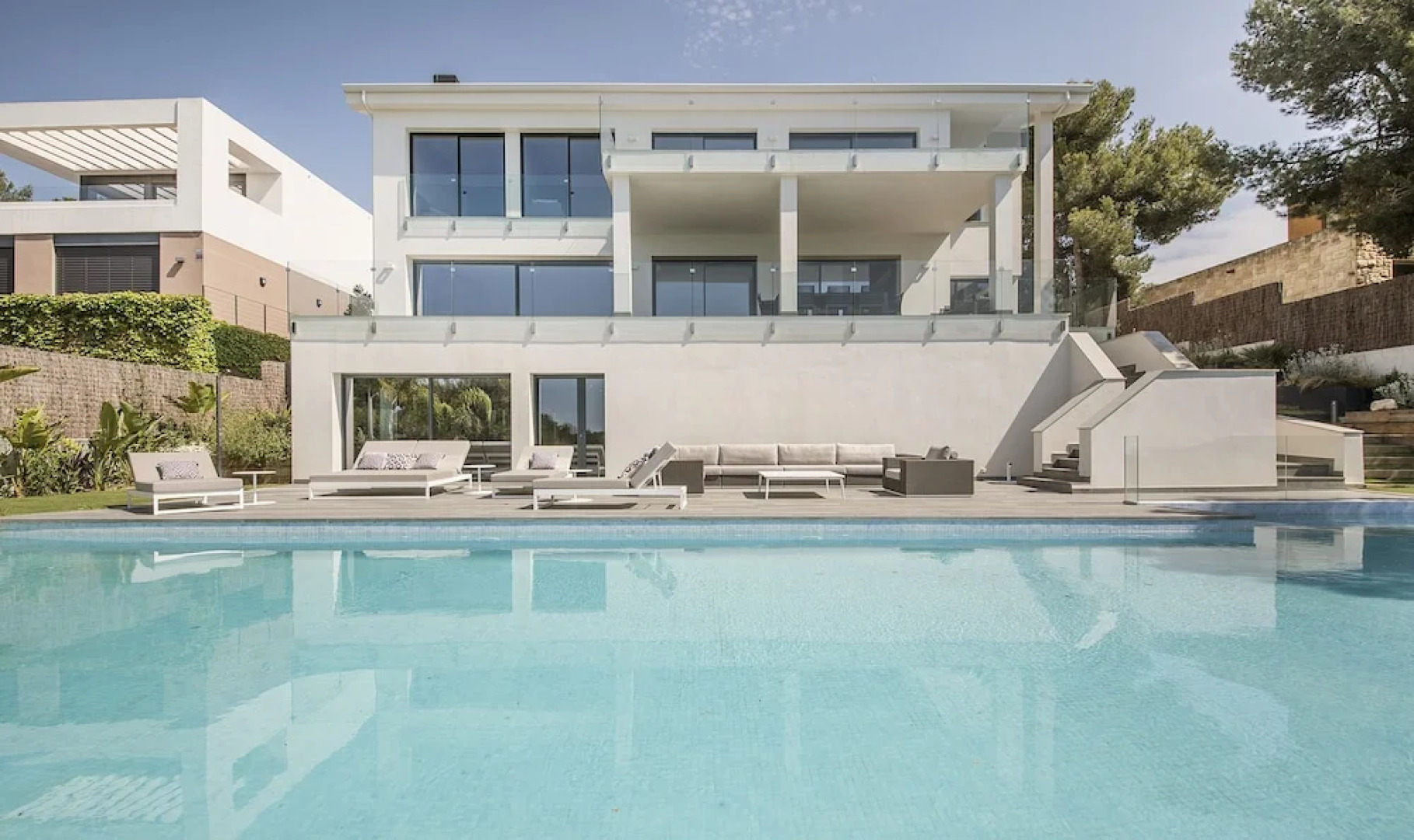 Exclusive Tamarit Villa TH 85