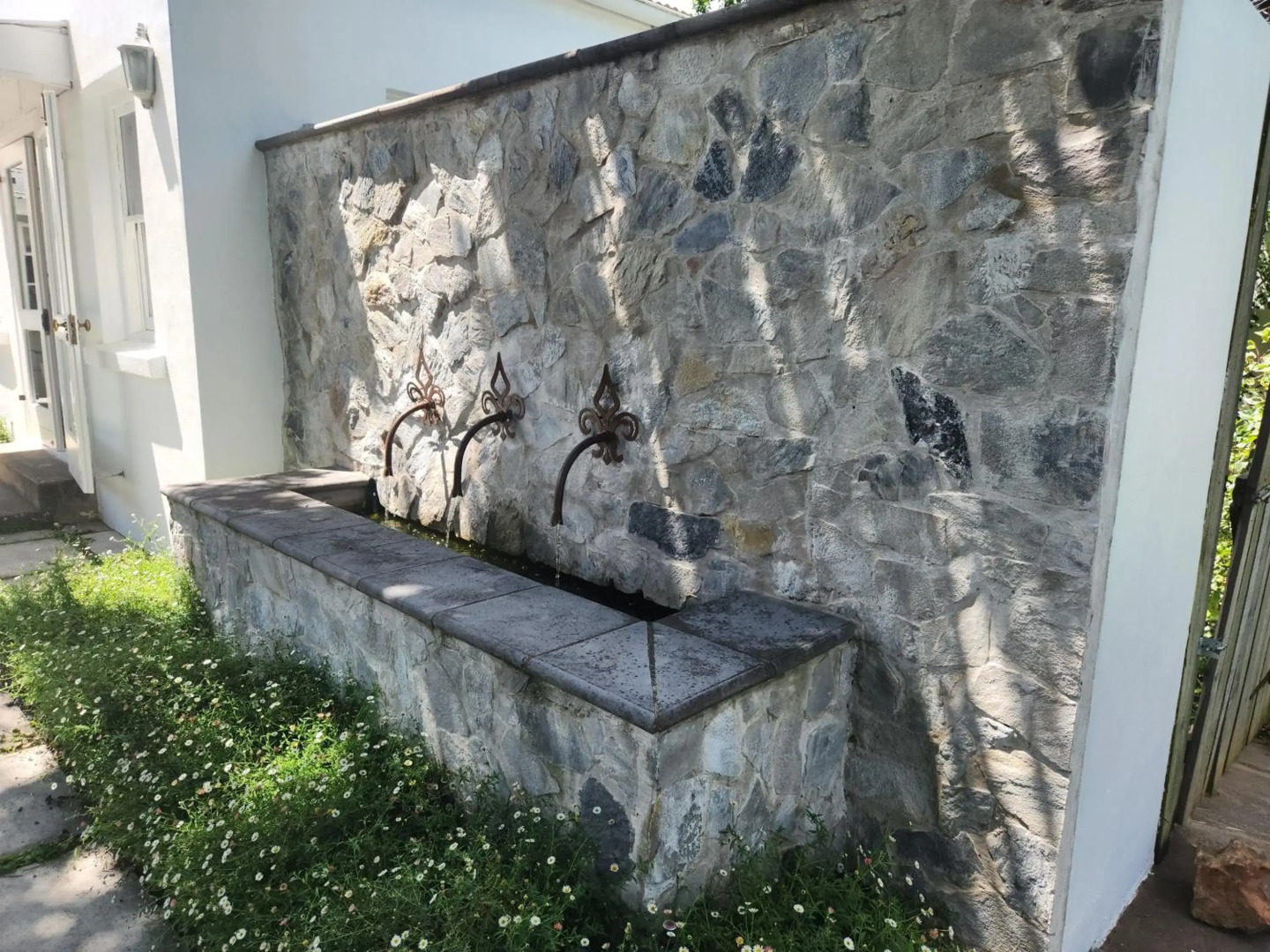 Wishford Cottage on Worcester