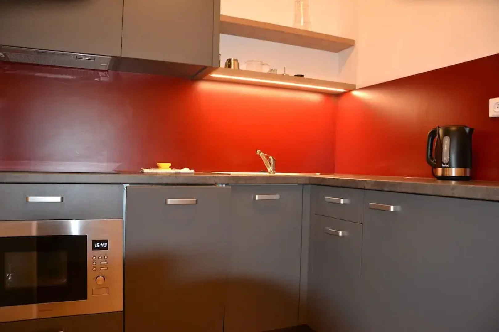 Residence Post