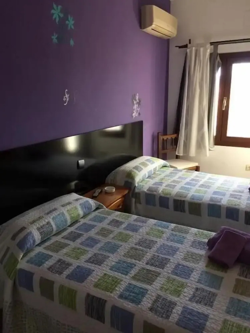 Hostal  Catedritos Ibéricos A-5 KM 154