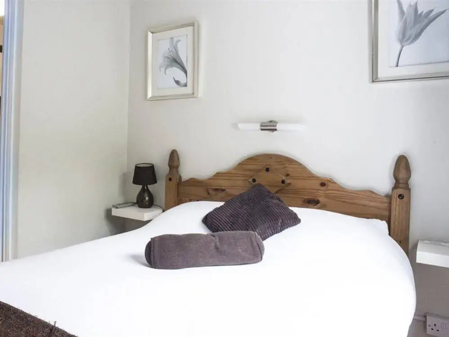 Tierneys Guesthouse on Main Street