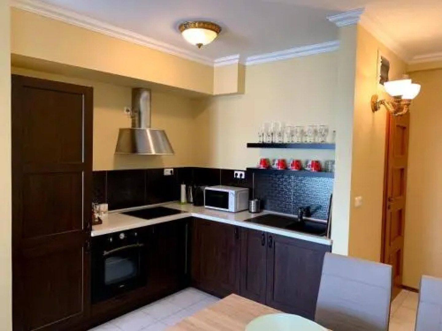 Lakeside Luxury Apartment