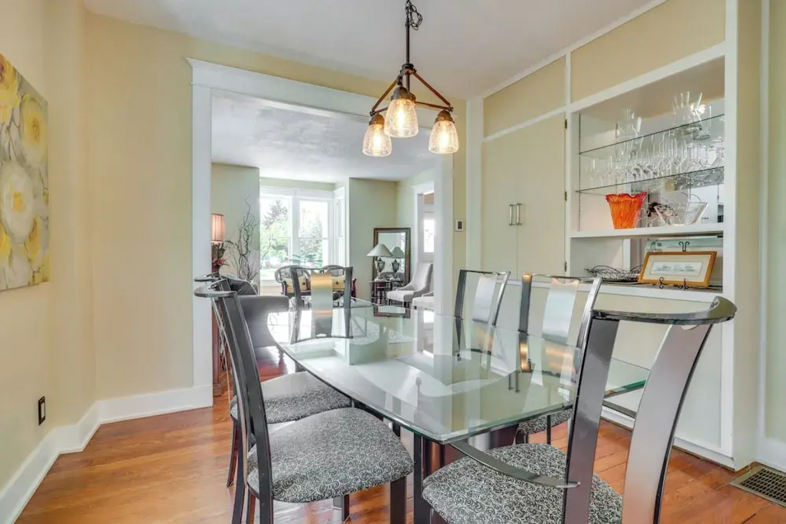 Historic Home Near Downtown Salem: Walk to Capitol