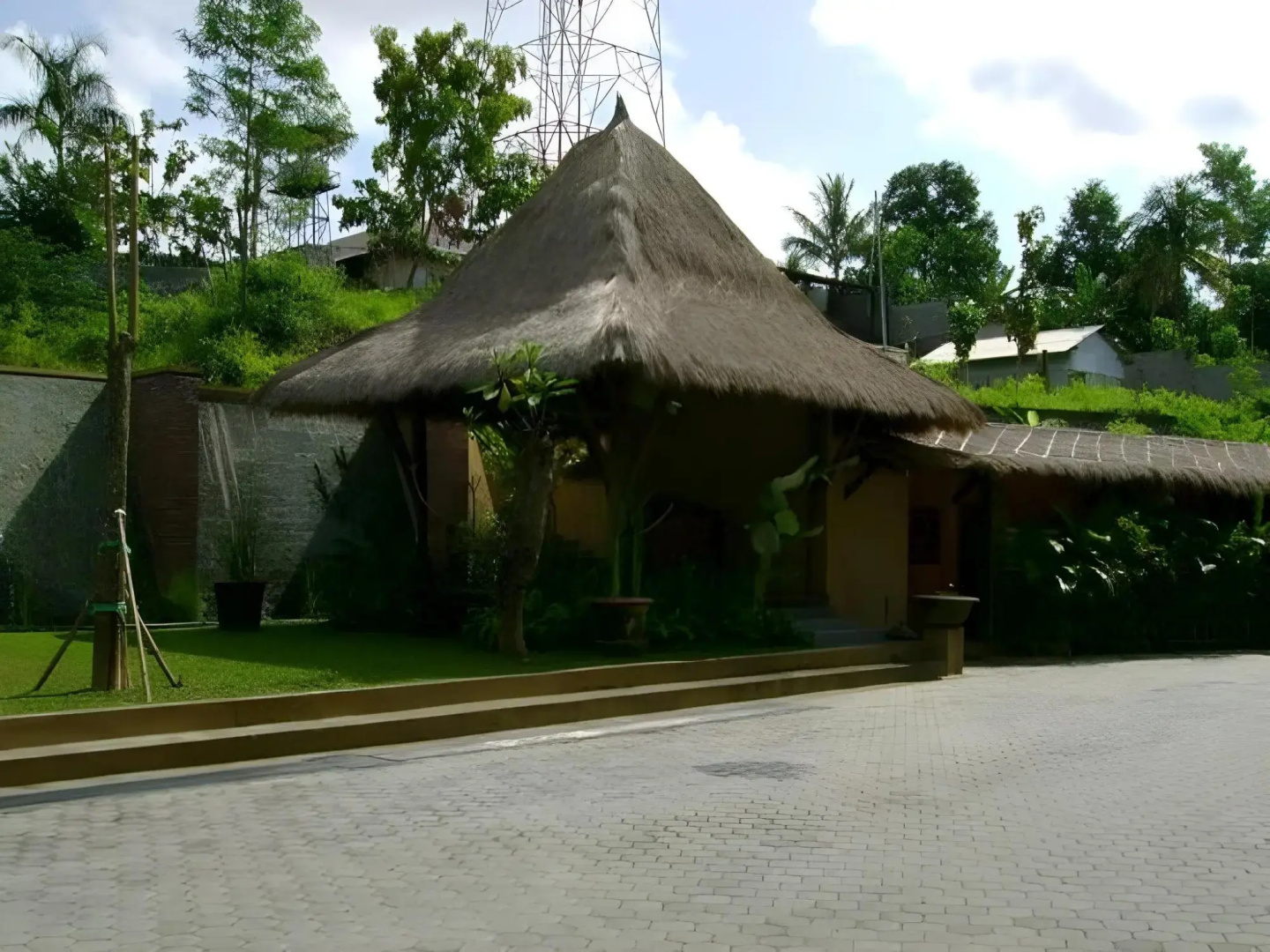 Swaloh Resort & Spa