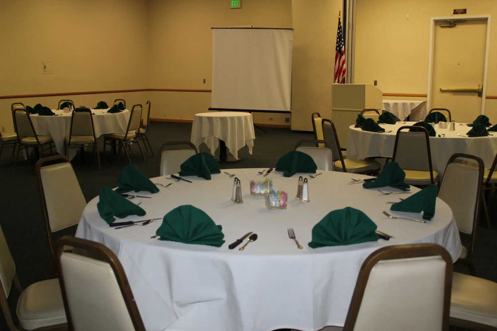 Clarion Inn Near China Lake Naval Station