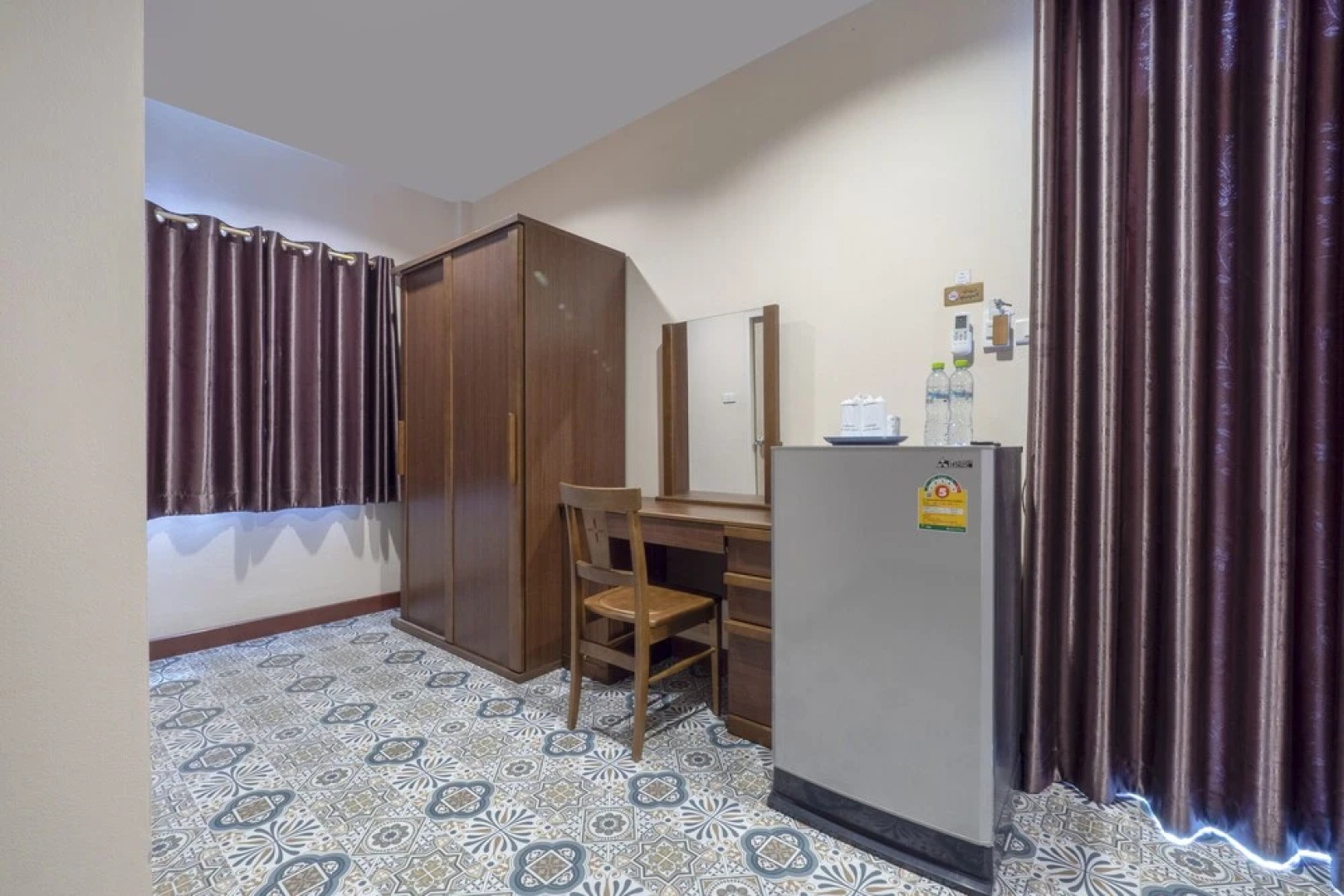 Home And Garden Resort by Oyo Rooms