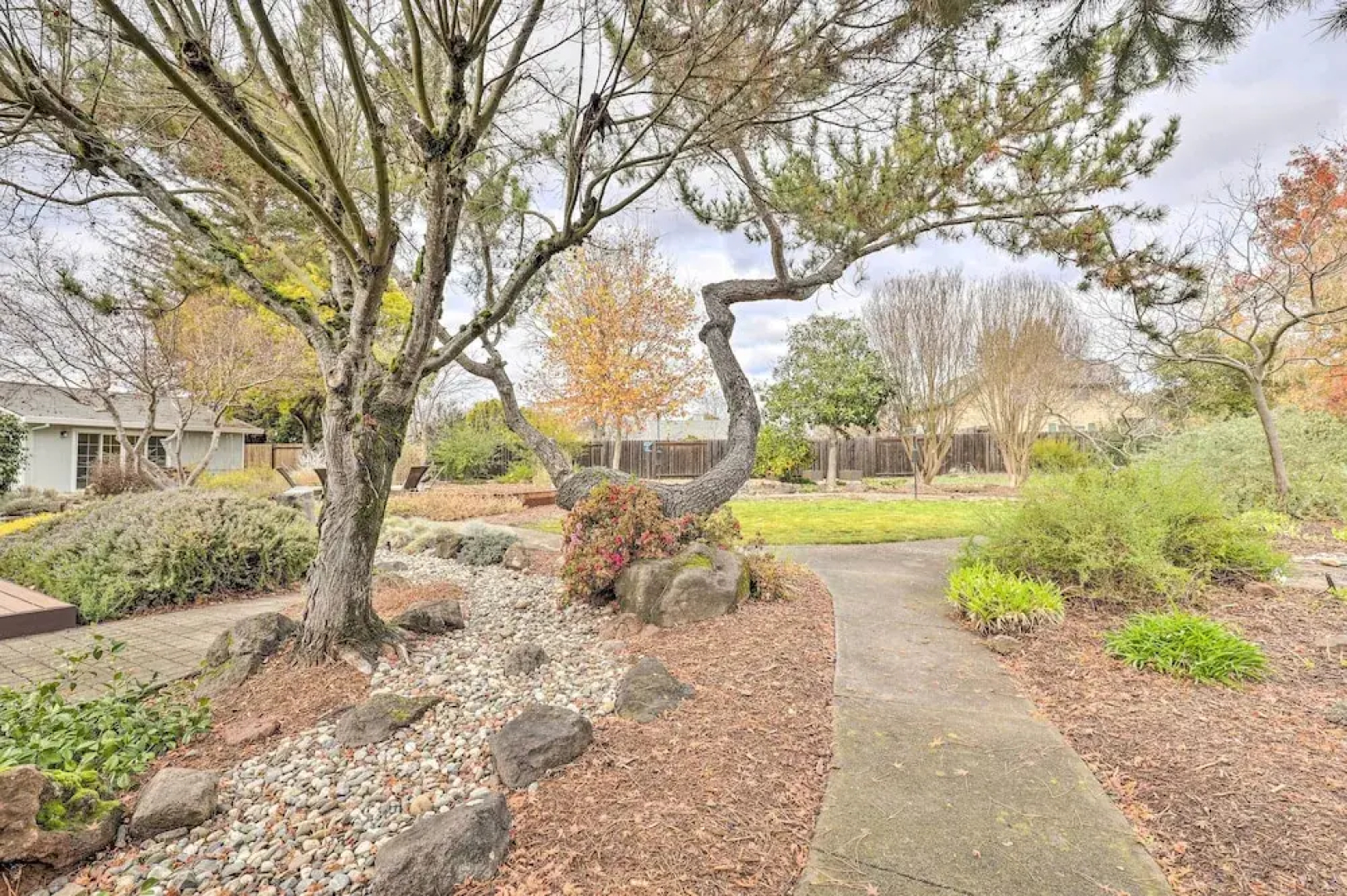 Peaceful Windsor Retreat w/ Private Hot Tub!