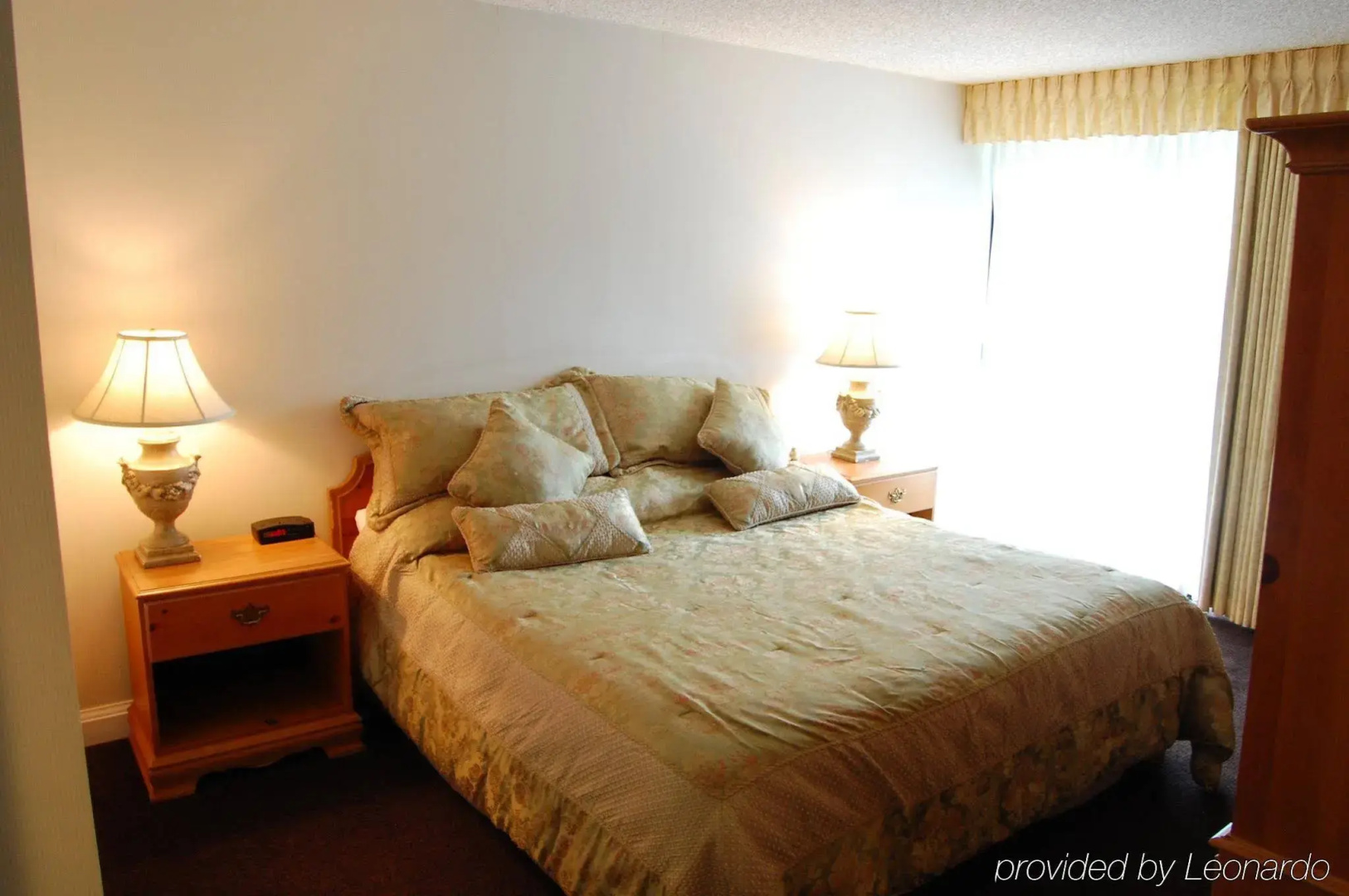 University Place Hotel & Conference Center