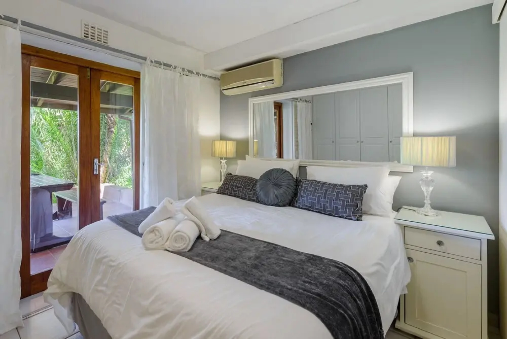 San Lameer Villa Rentals 2501