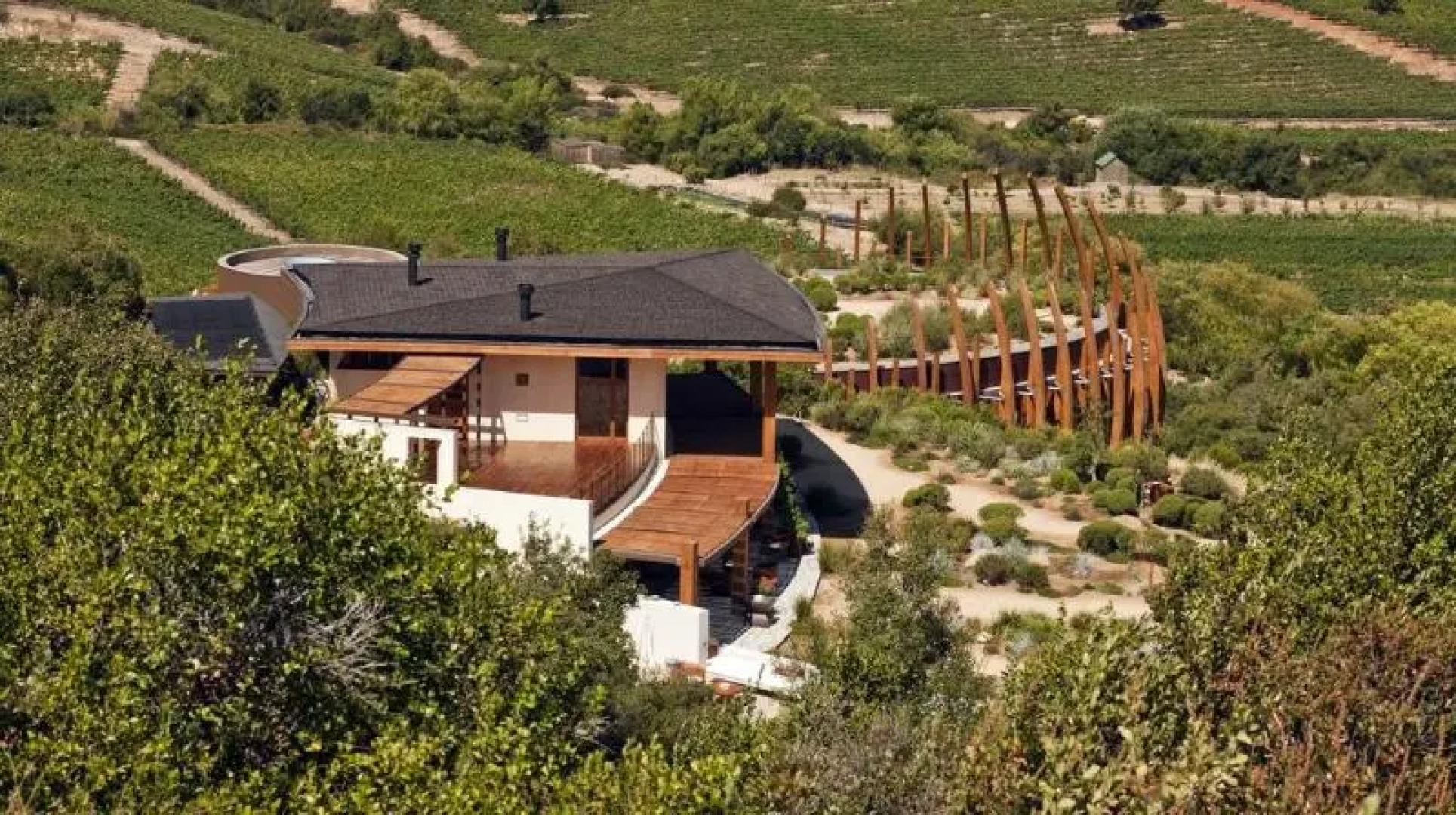 Clos Apalta Residence Relais & Chateaux