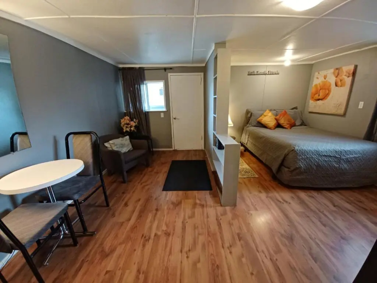 Deerview Lodge & Cabins