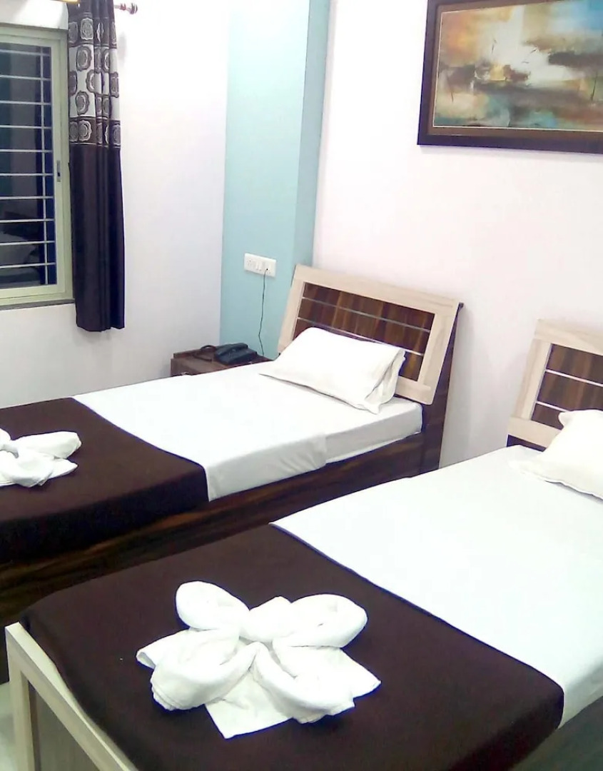 Neelisha River Front Inn