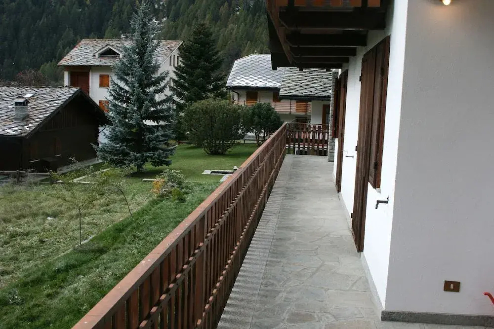 Sunlake Villa Brusson