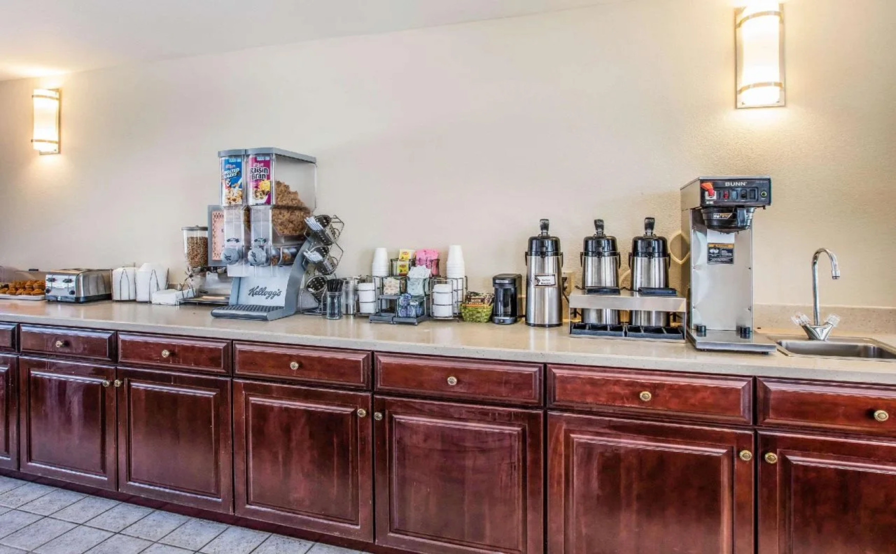 Quality Inn Asheville Airport