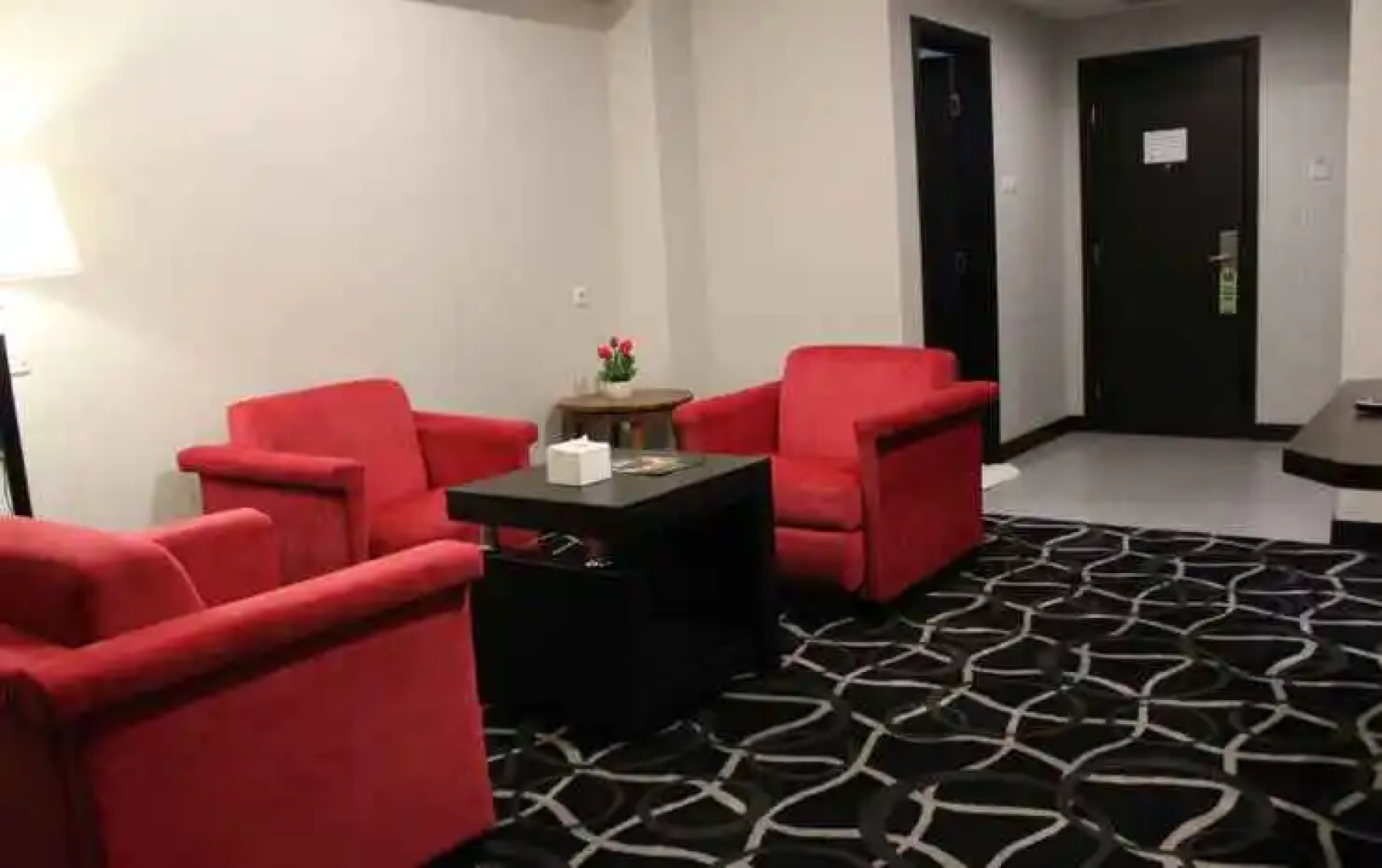 Grand Royal Denai Hotel