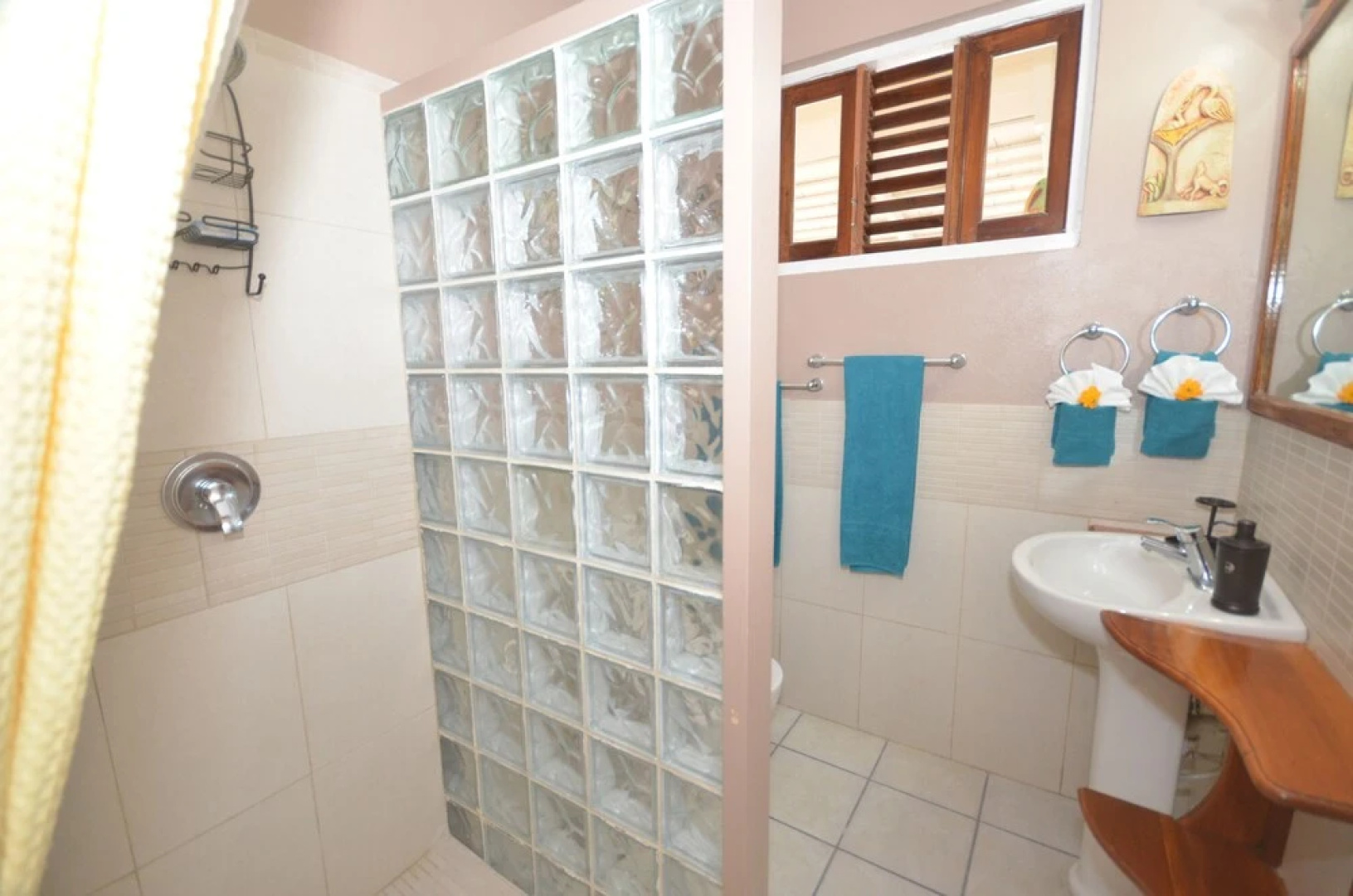 Cannon Cottage, 3BR by Jamaican Treasures