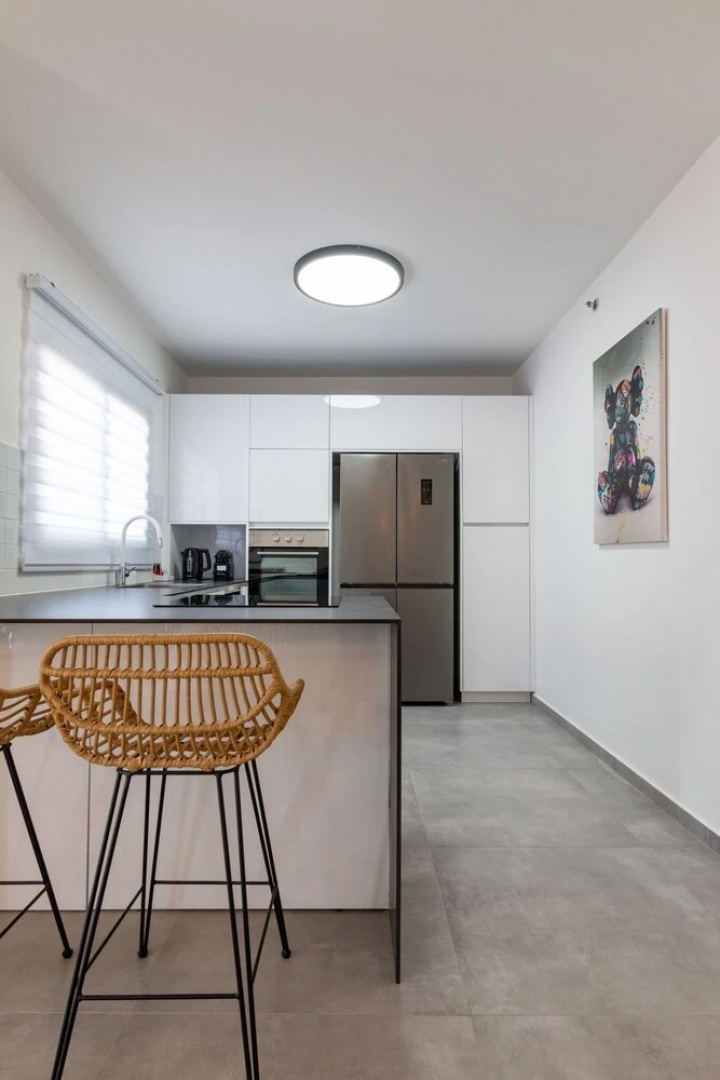 Luxury APT 3 BR New Tower Parking