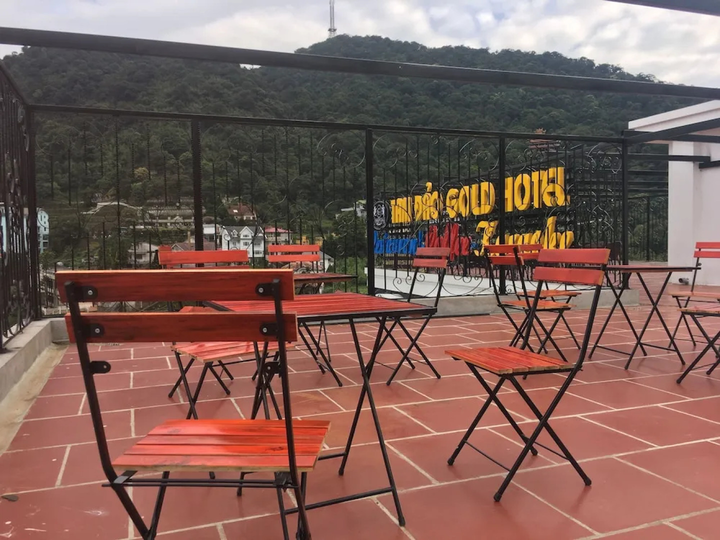 Tam Dao Gold Hotel