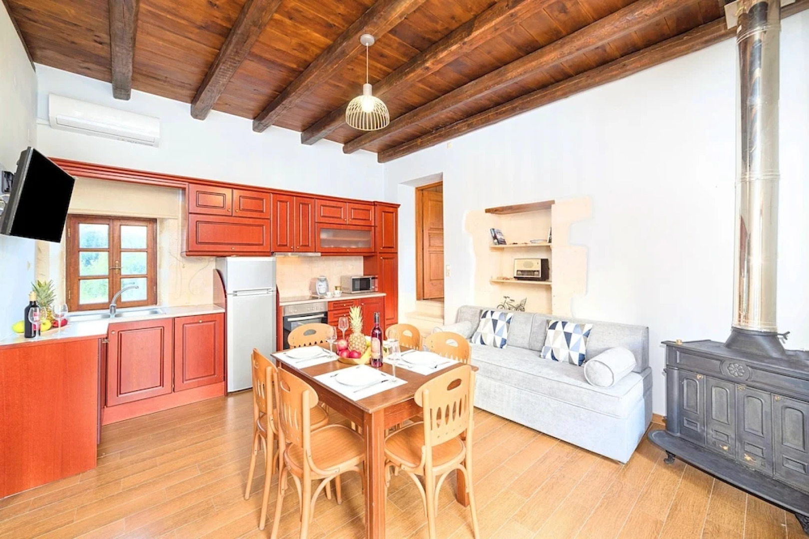 Cretan Lux Villa Heated Pool