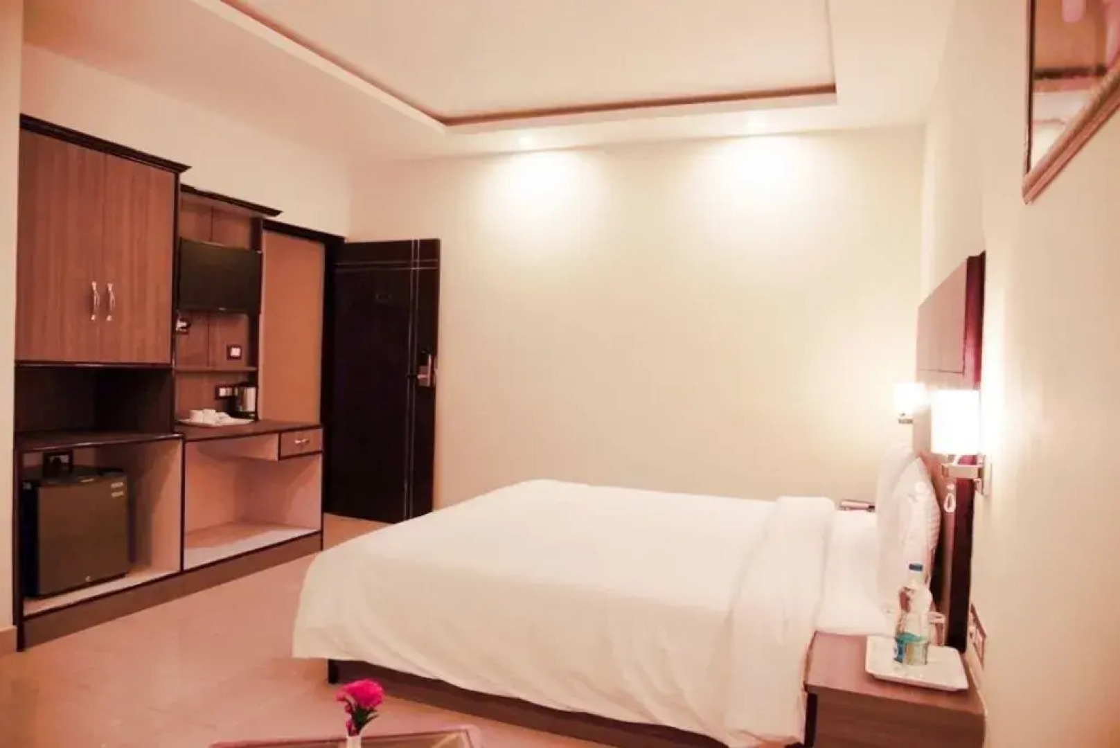 GenX Plaza Mughalsarai